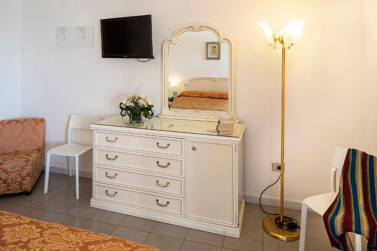 Quadruple Room Sea View